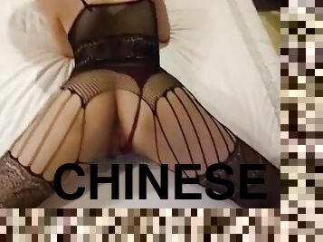 a hot Chinese babe in bodysuit gets fucked in amateur sex video.