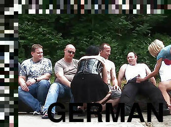 orgie, fest, kæmpestor-pik, teenager, tysk, gruppesex, gruppesex-groupsex, bukkake