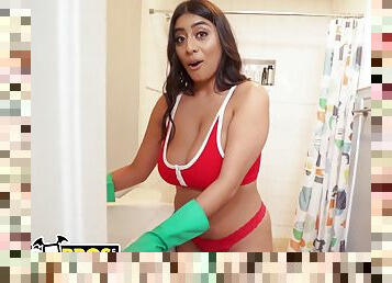 My Latina Housekeeper Violet Myers Has A Big Ass And Incredible Big Tits - POV titjob