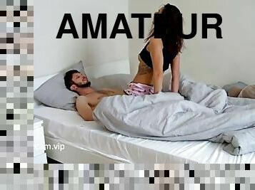 amatir, gambarvideo-porno-secara-eksplisit-dan-intens