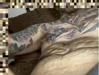 masturbarsi, gay, seghe, masturbazione, sporcaccioni, solitari, bisex, tatuaggi, peni