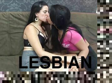 lesbian-lesbian, latina