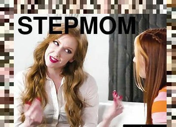 Hot Stepmom Fucks Ginger Stepdaughter - Sonia harcourt