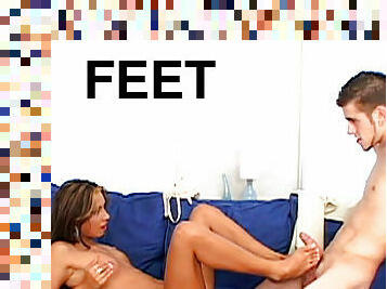 Cute leggy babe Anetta Keys in a foot fetish video