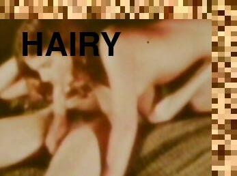 Hairy babe enjoying retro hardcore
