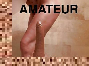 bagno, masturbarsi, amatoriali, mammine-mature, giocattoli, americani, peni-finti, doccia, bisex