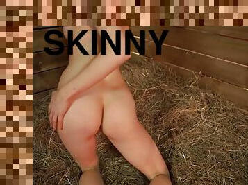 Virtual fuck in the barn with a skinny beauty