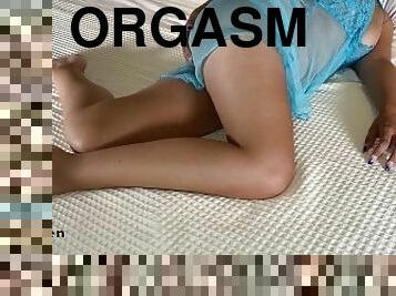 mastubasi, orgasme, vagina-pussy, permainan-jari, pakaian-dalam-wanita