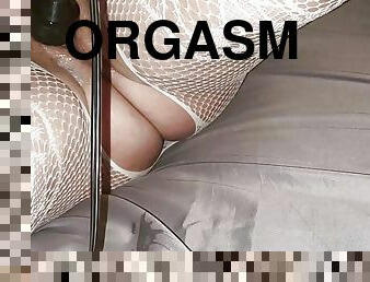 clitoris-bagian-atas-vagina-paling-sensitif, mastubasi, orgasme, vagina-pussy, amatir, dewasa, jenis-pornografi-milf, mainan, buatan-rumah, creampie-ejakulasi-di-dalam-vagina-atau-anus-dan-keluarnya-tetesan-sperma