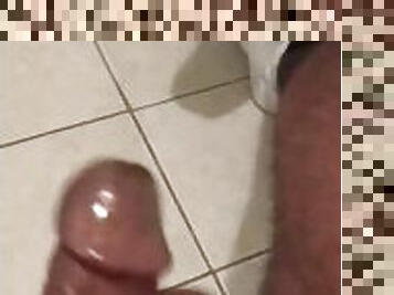 besar-huge, mastubasi, amatir, cumshot-keluarnya-sperma, berkulit-hitam, penis-besar, handjob-seks-dengan-tangan-wanita-pada-penis-laki-laki, sentakkan, seorang-diri, penis