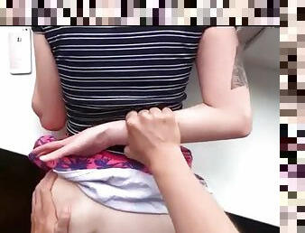 blowjob-seks-dengan-mengisap-penis, remaja, gambarvideo-porno-secara-eksplisit-dan-intens, sudut-pandang, suami, berambut-pirang, suami-yang-istrinya-tidak-setia