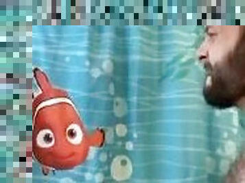 First time Dory, Look away Nemo