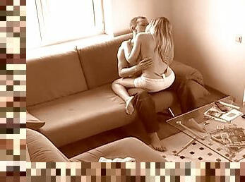 Teens get lusty on couch