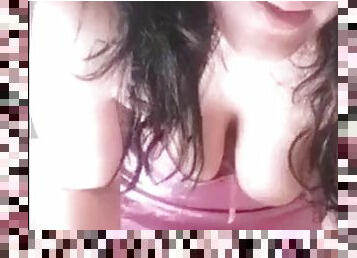 perempuan-jelita, arab, webcam, solo