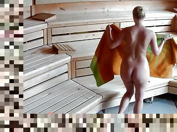 Lara CumKitten -  Masturbating in the sauna
