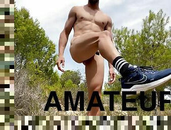 Argentinian man walking naked in broad daylight