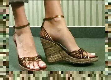 Katherina's big feet long toes ii