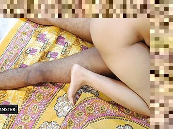 Indian Slut Housewife Bhabhi Fucked With Her Neighbour Dever