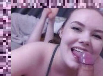 Horny slut hungry for cum