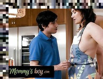 MOMMY'S BOY - Naughty MILF Siri Dahl's Caught Naked in the Kitchen! Pervert Stepson Banged Her Hard!