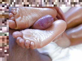 Stunning chick combined foot job with elegant sex in a fabulous amateur cam shag