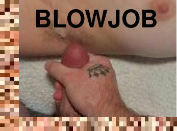 Morning blowjob ends in massive Cumshot on hairy armpit