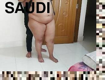 Saudi Maid Fucked By 18 year old Guy! ??? ????? ????? ?? ????? ?????? ??????? ?? ???? ?????