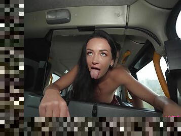 Reality hardcore in car: The Slutty Taxi Driver with brunette Zuzu Sweet