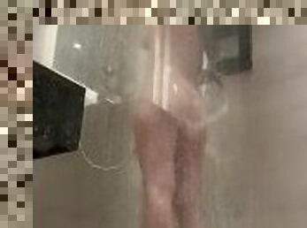 A cold shower with a hot body ???? #hot #sexy #sensual