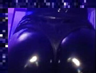 MISTRESS LATEX ASS WORSHIP!