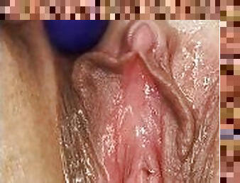 Vibrating My Dripping Wet Cunt????, Closeup1
