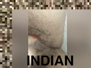 Indian Woman Showing Pussy
